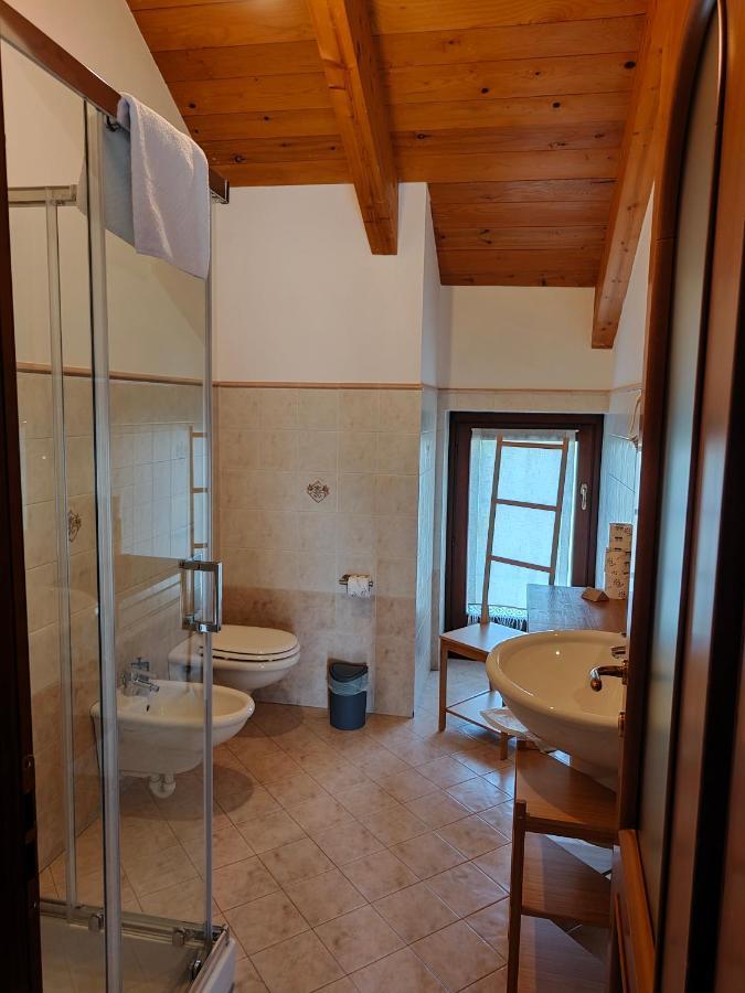 Cascina Bellonuovo Alba  Bagian luar foto