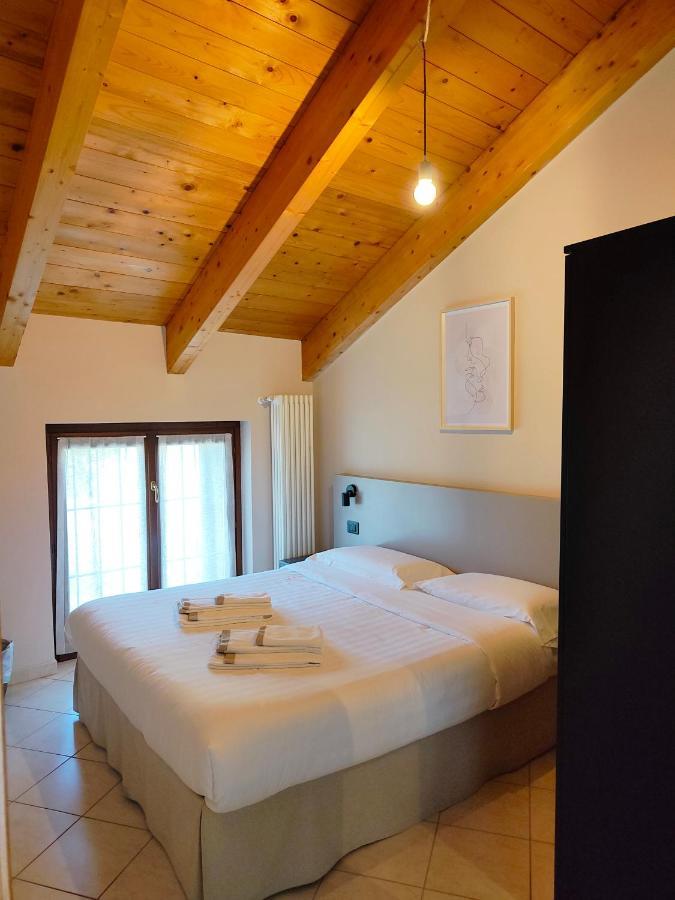 Cascina Bellonuovo Alba  Bagian luar foto